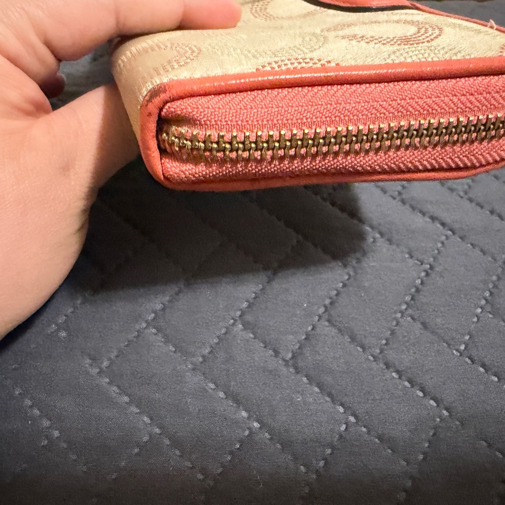 Coach Tan and Coral Patterned Wallet - Picture 6 of 9